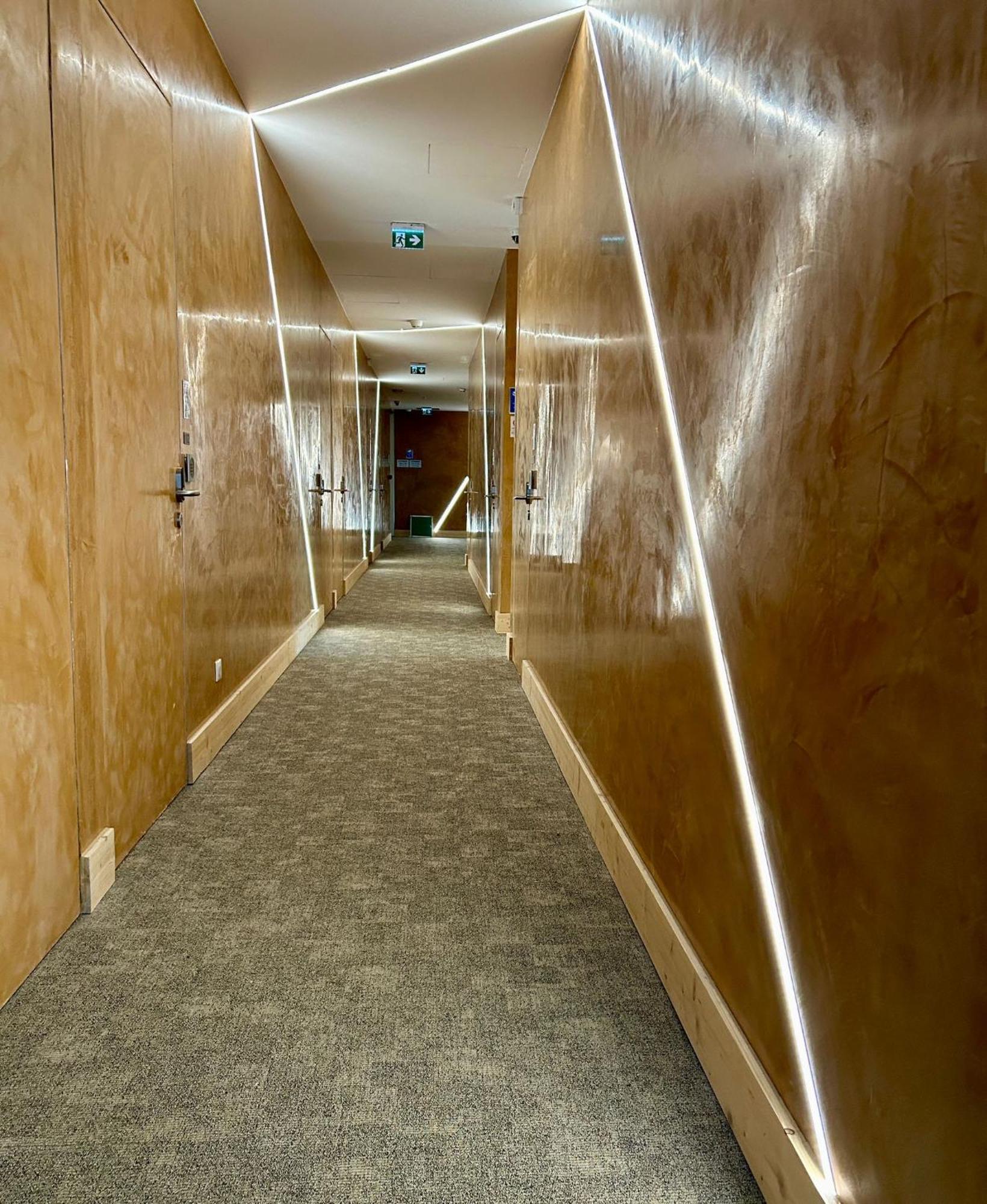 Le B Complexe Hotel Lozanne 外观 照片